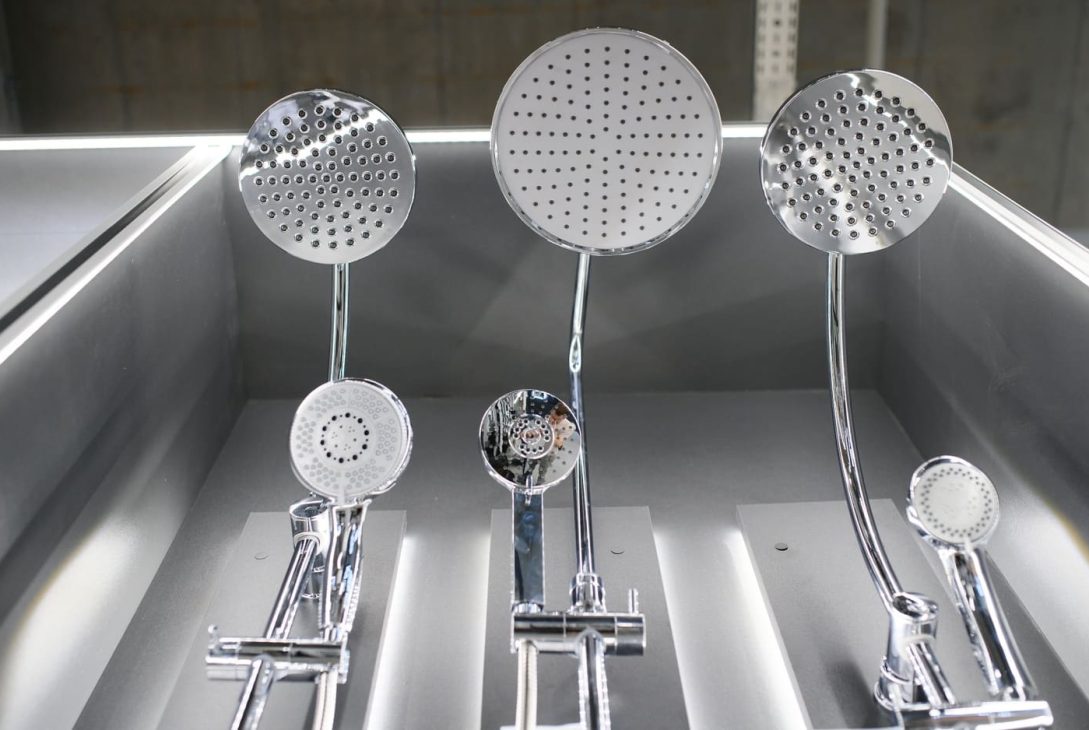 wholesale bathroom accessories from hardware wholesale in Malaysia