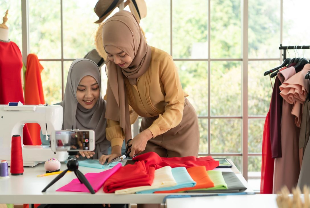 posting hijab online for hijab store online